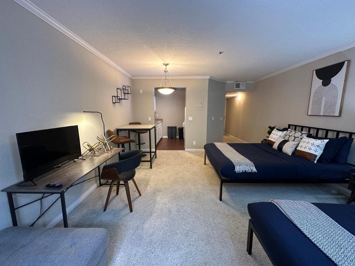 Hollywood Awesome Stay Free Parking Лос-Анджелес Екстер'єр фото